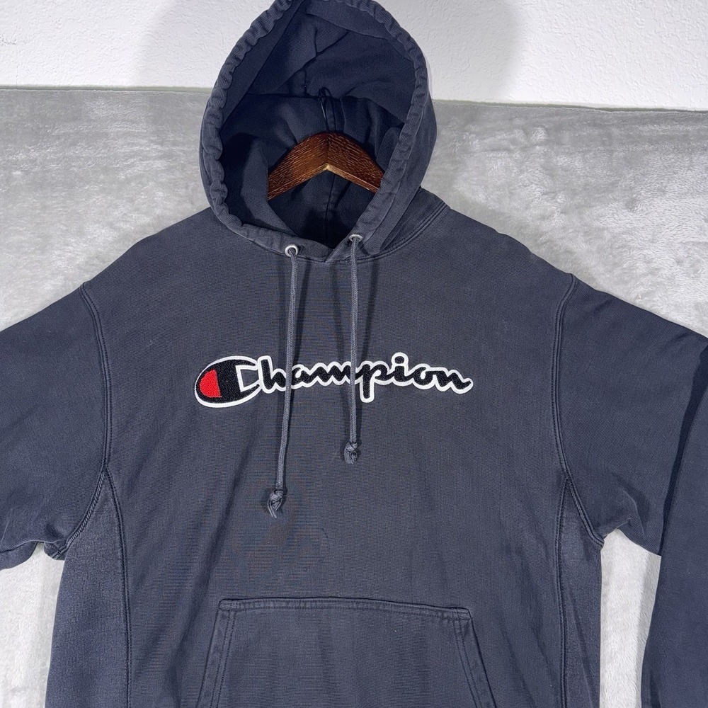 Champion Men's Faded Black Gym Hoodie Embroidered Knit Logo Spell Out Size L - Picture 2 of 8
